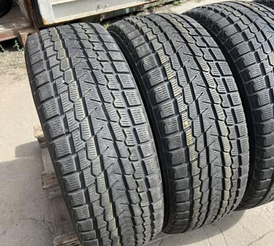 Yokohama Ice Guard G075 235/55 R20