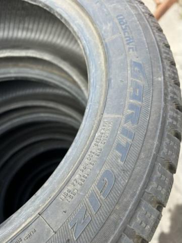 Toyo Observe Garit GIZ 205/55 R16