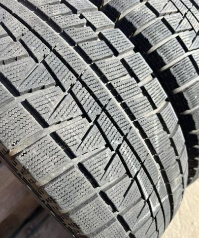 Bridgestone Blizzak Revo GZ 225/55 R16