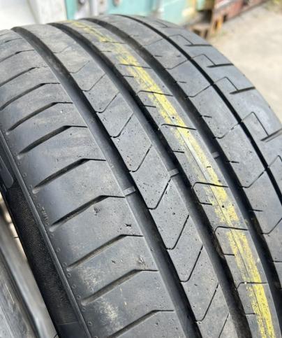 Pirelli P Zero PZ4 255/35 R19