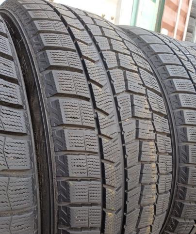 Dunlop Winter Maxx WM02 235/55 R18