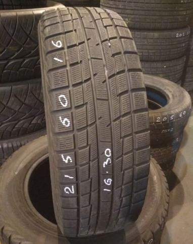 Yokohama Ice Guard IG30 215/60 R16