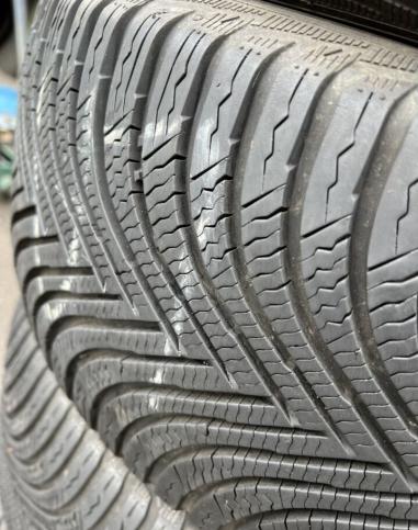 Michelin Alpin 5 215/55 R17