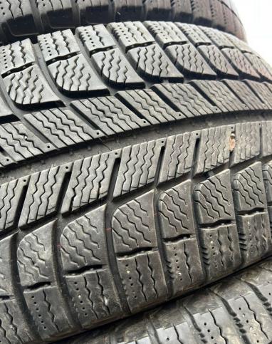 Michelin X-Ice 3 215/45 R17