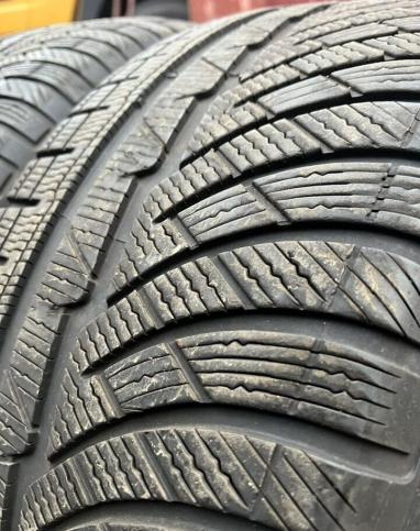 Michelin Pilot Alpin 4 245/45 R18