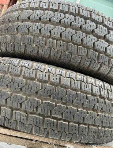 Continental VancoFourSeason 2 205/65 R16C