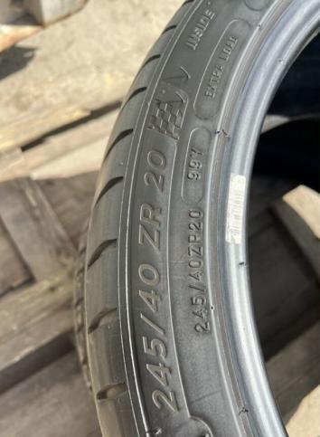 Michelin Pilot Sport 4 245/40 R20