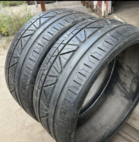 Nitto Invo 275/25 R24