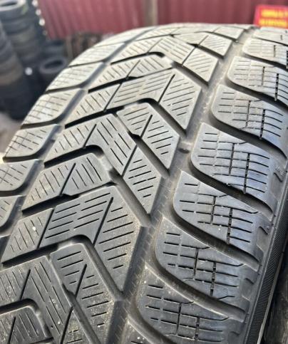 Pirelli Scorpion Winter 235/50 R18