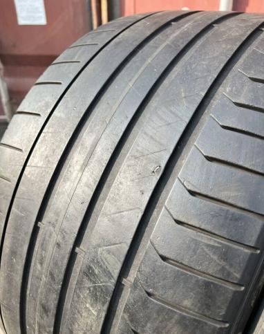 Pirelli P Zero PZ4 305/30 R21