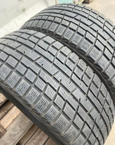 Yokohama Ice Guard IG30 205/55 R16