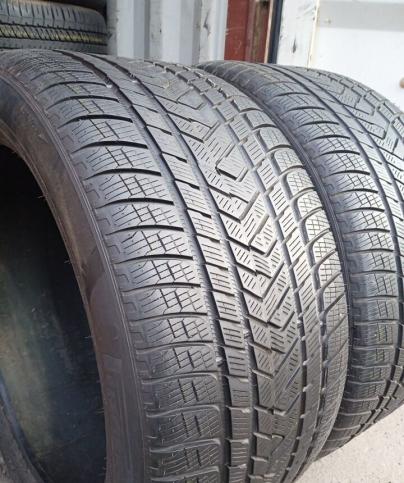 Pirelli Scorpion Winter 325/40 R22