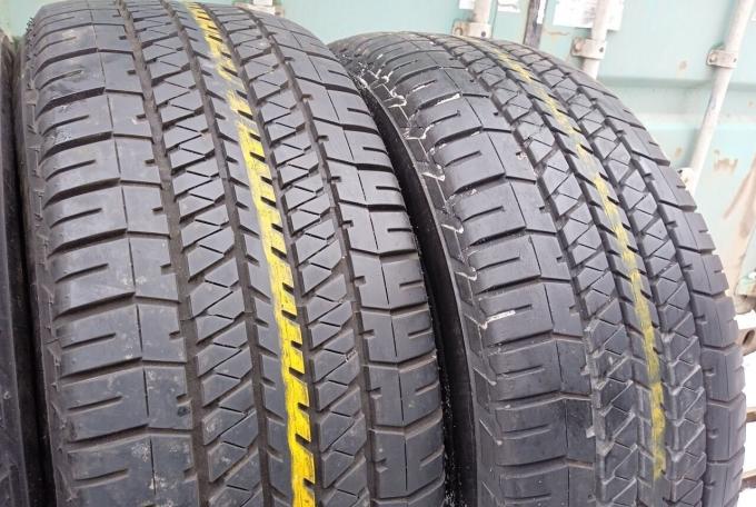 Bridgestone Dueler H/T 684II 275/60 R20