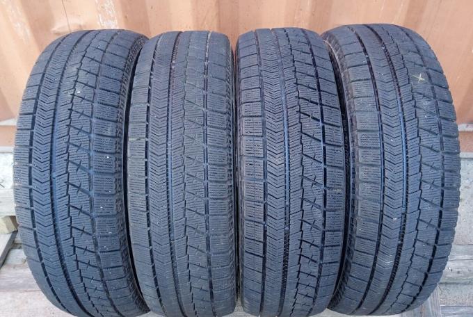 Bridgestone Blizzak VRX 185/65 R15