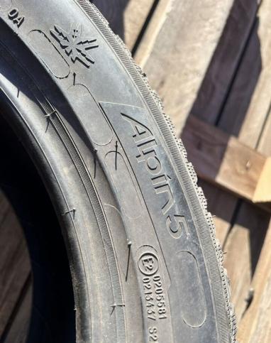 Michelin Alpin 5 225/50 R17