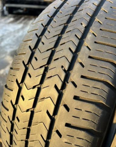 Michelin Agilis 51 215/65 R16C