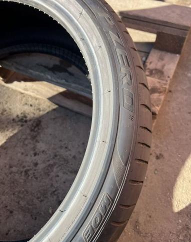 Pirelli P Zero PZ4 225/40 R19