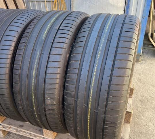 Michelin Pilot Sport 4 SUV 275/50 R21