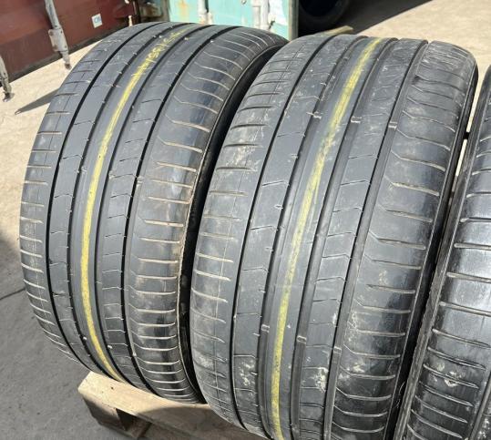 Pirelli P Zero PZ4 275/40 R21