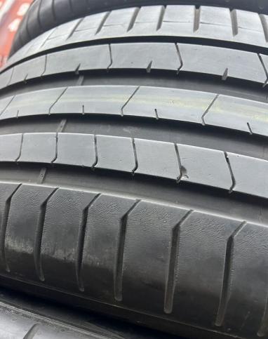 Pirelli P Zero PZ4 275/40 R21