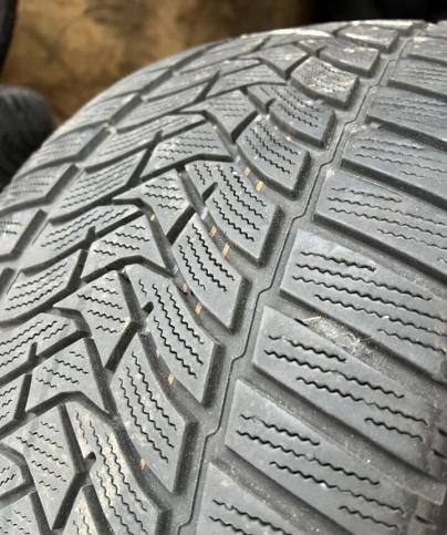 Dunlop Winter Sport 5 255/40 R19