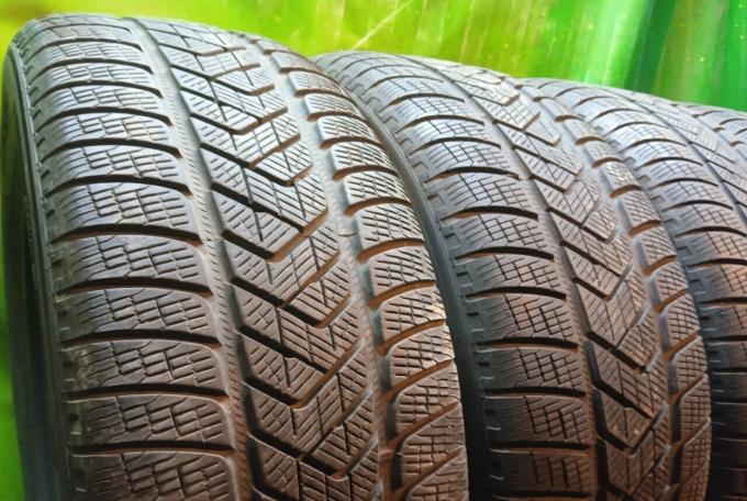 Pirelli Scorpion Winter 255/60 R18