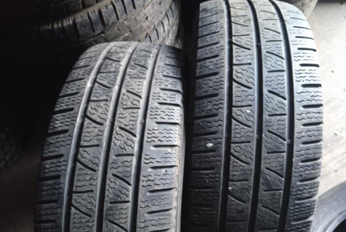 Pirelli Carrier Winter 235/65 R16C
