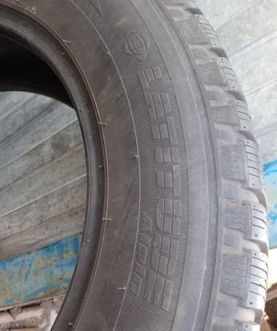 Michelin Latitude Alpin 235/60 R16