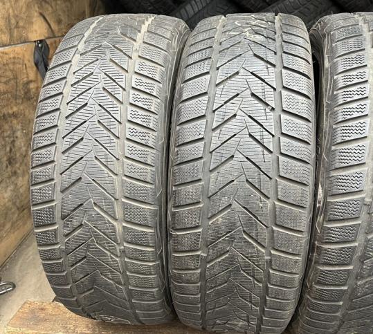 Vredestein Wintrac Xtreme S 225/45 R19