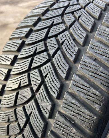 Goodyear UltraGrip Performance+ 235/45 R18