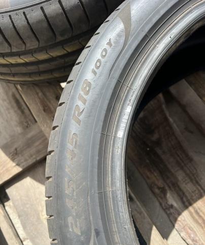 Pirelli P Zero PZ4 245/45 R18