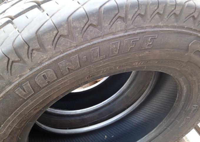 Semperit Van Life 195/70 R15C