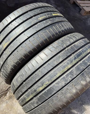 Pirelli P Zero PZ4 275/30 R21