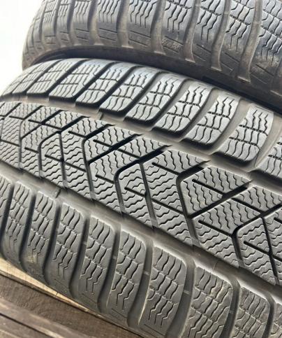 Pirelli Winter Sottozero 3 225/45 R18