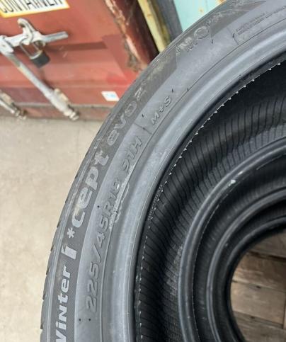 Hankook Winter I'Cept Evo2 W320 225/45 R18