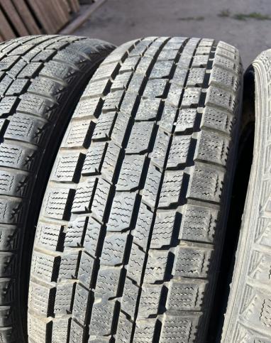 Dunlop Graspic DS3 215/60 R17