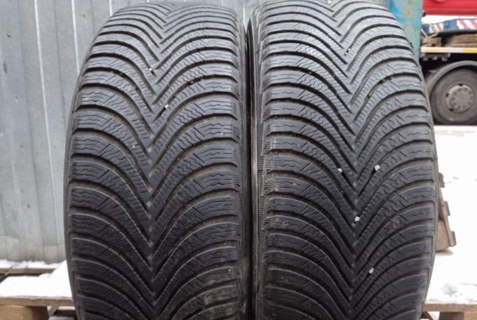 Michelin Alpin 5 215/60 R16