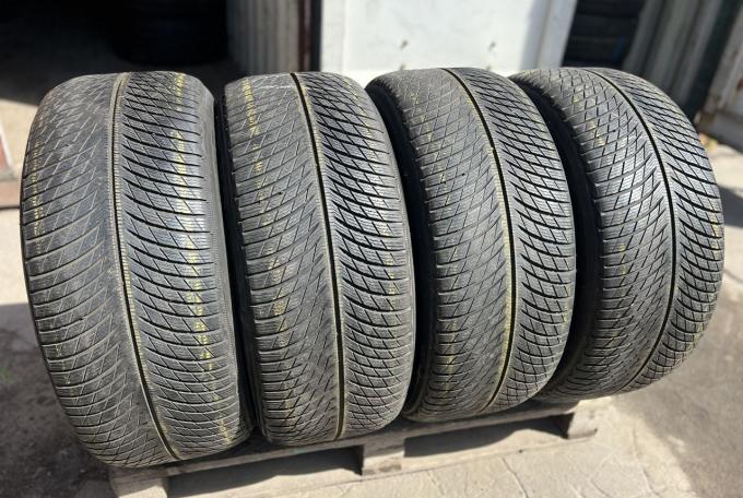 Michelin Pilot Alpin 5 SUV 275/50 R20