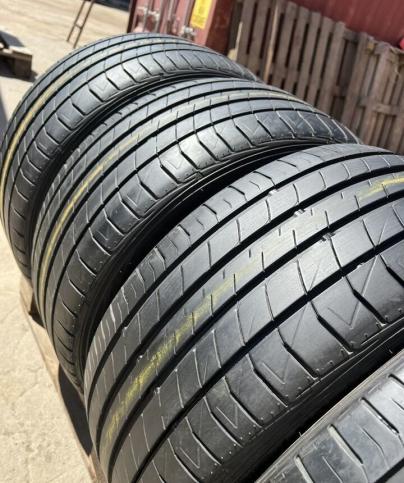 Dunlop SP Sport LM705 245/40 R18