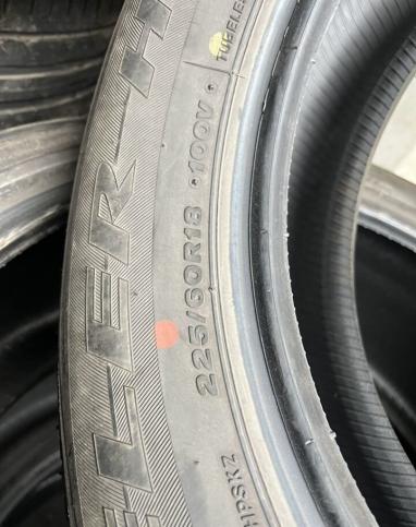 Bridgestone Dueler H/P Sport 225/60 R18