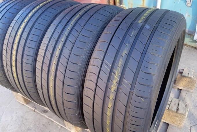 Dunlop SP Sport LM705 245/40 R18