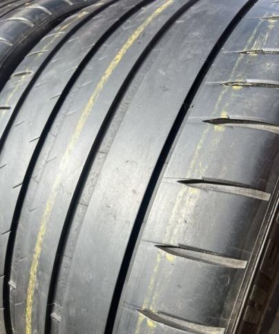 Michelin Pilot Sport 4 S 315/30 R21