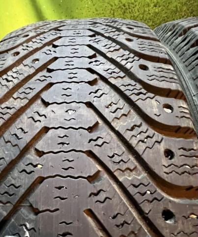 Goodyear UltraGrip 500 225/65 R17