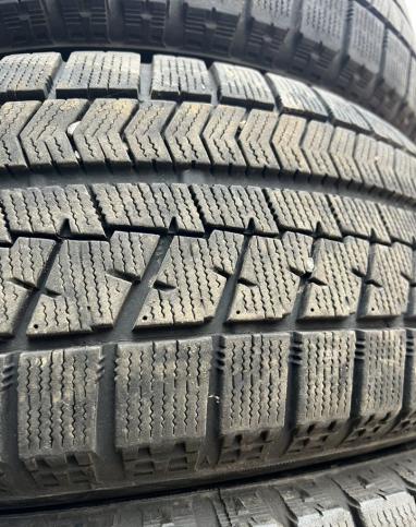 Bridgestone Blizzak VRX 215/60 R16