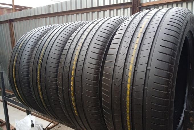 Bridgestone Alenza 001 285/50 R20