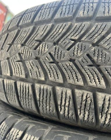 Goodyear UltraGrip Ice 225/60 R17