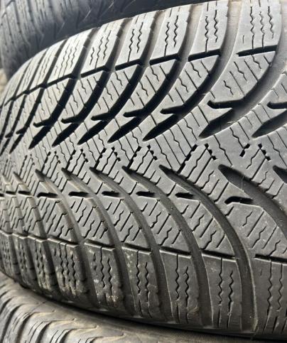 Michelin Alpin 4 215/55 R16