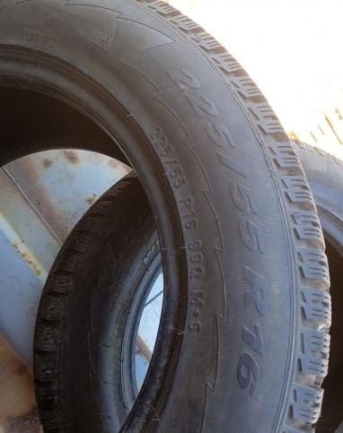 Pirelli Winter Ice Control 225/55 R16