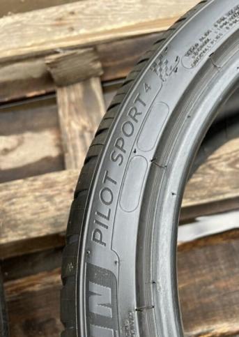 Michelin Pilot Sport 4 235/40 R18