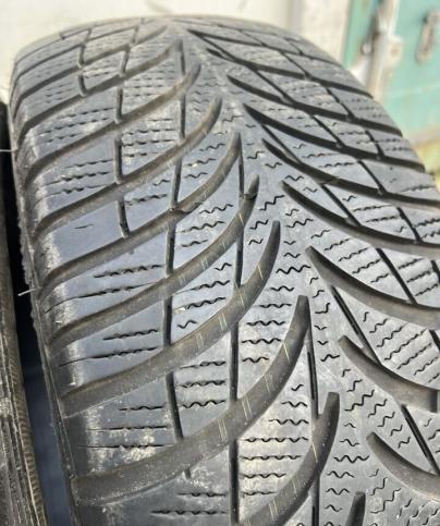 Goodyear UltraGrip 7+ 205/60 R16